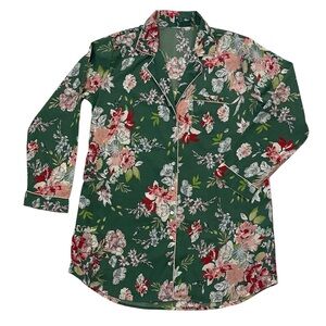 Cupcakes and Cashmere Green Floral Button Down Pajama Night Shirt Size Medium